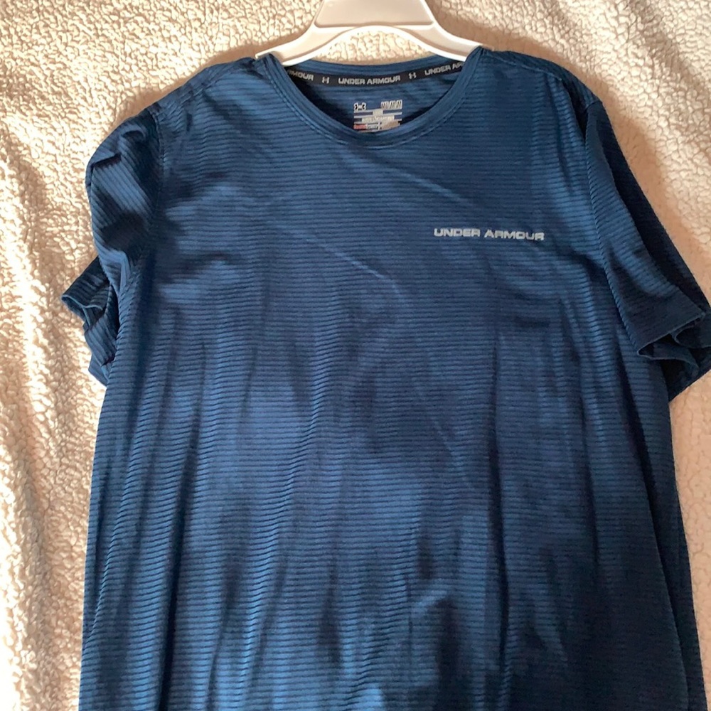 Under armor shirt